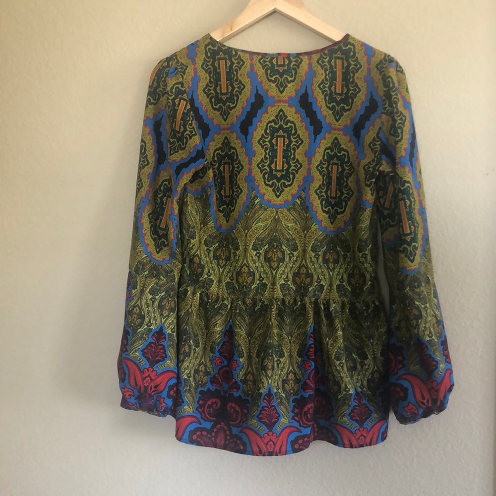 Multi-Color Printed Blouse Size Small - Picture 2 of 3